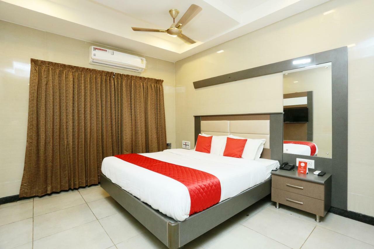 Oyo 18808 Hotel Rsn International Rameshwaram Exterior photo