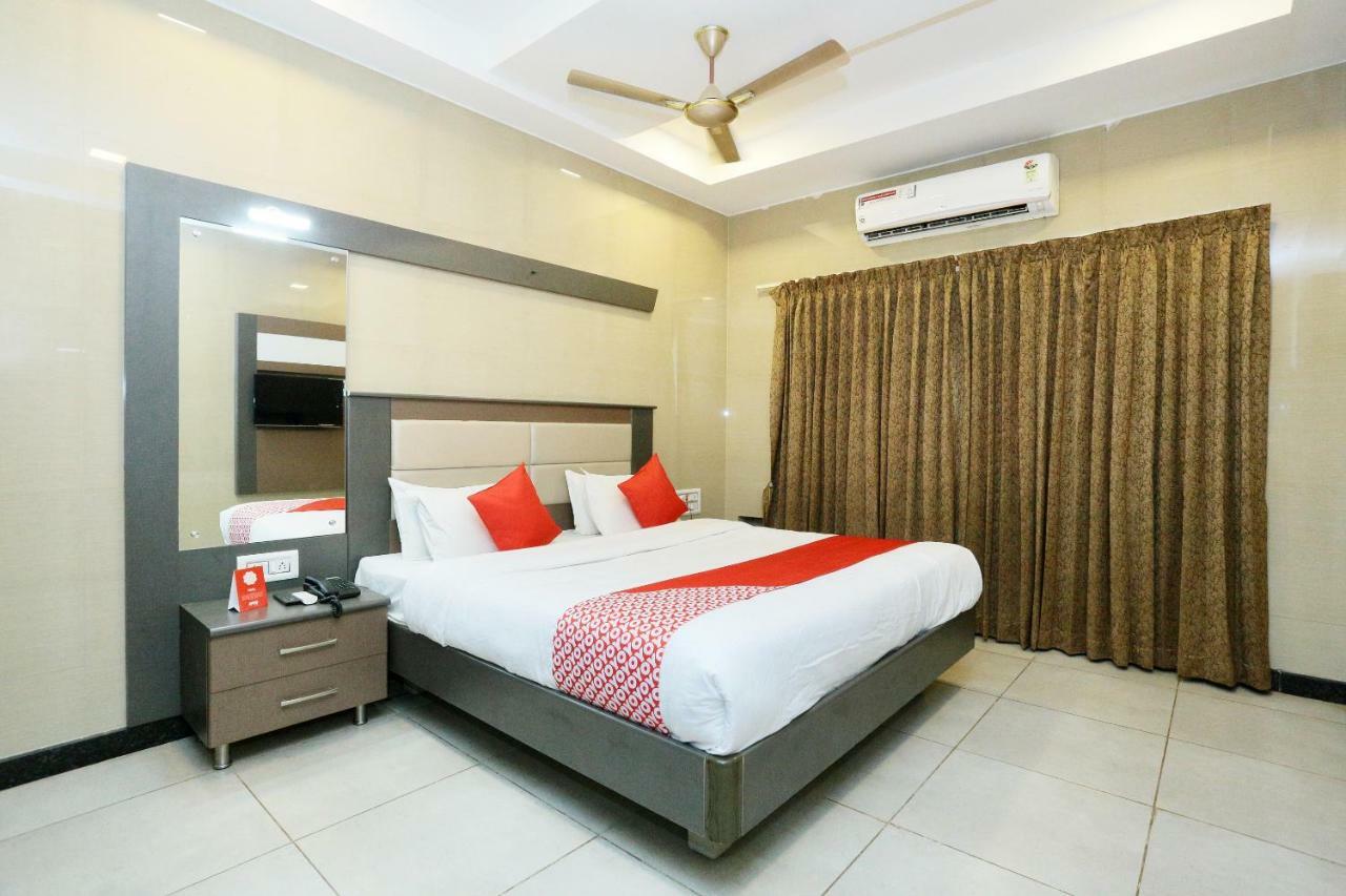 Oyo 18808 Hotel Rsn International Rameshwaram Exterior photo